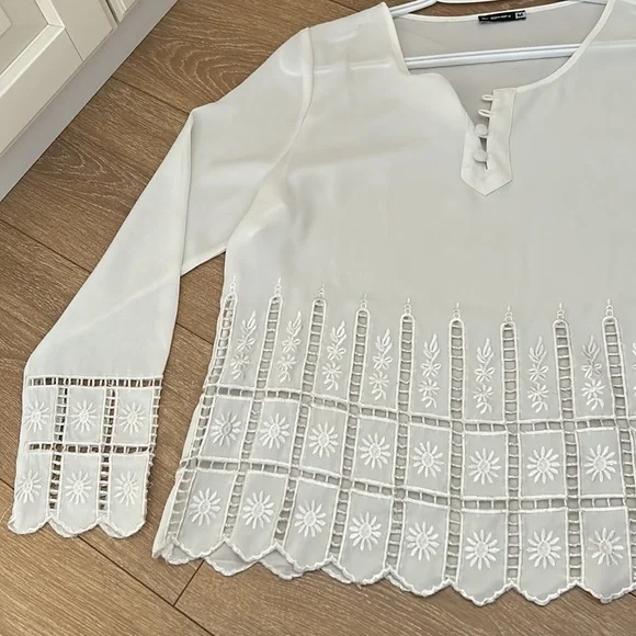 White t-shirt - Picture 5 of 5